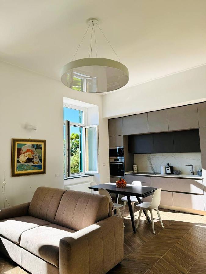 Alocasia Luxury Stay Salernes Extérieur photo