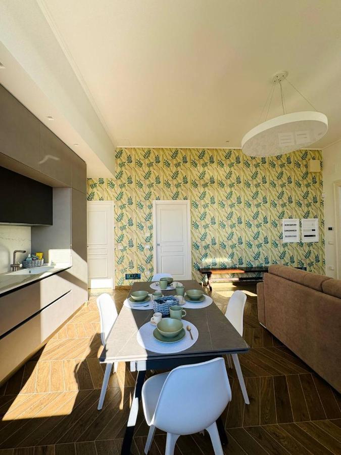 Alocasia Luxury Stay Salernes Extérieur photo